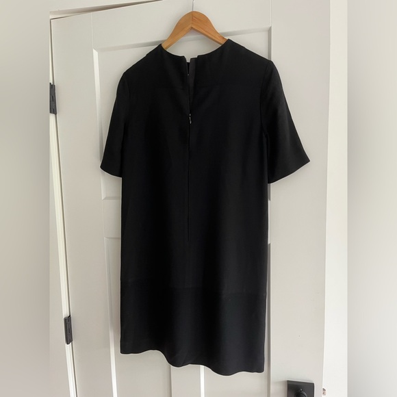 LK Bennett London Black Textured Sheath Dress - Size 6 - Like new - Picture 2 of 7